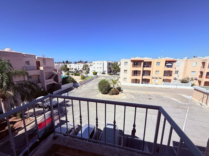 Property photo 3 of 18 Balcony