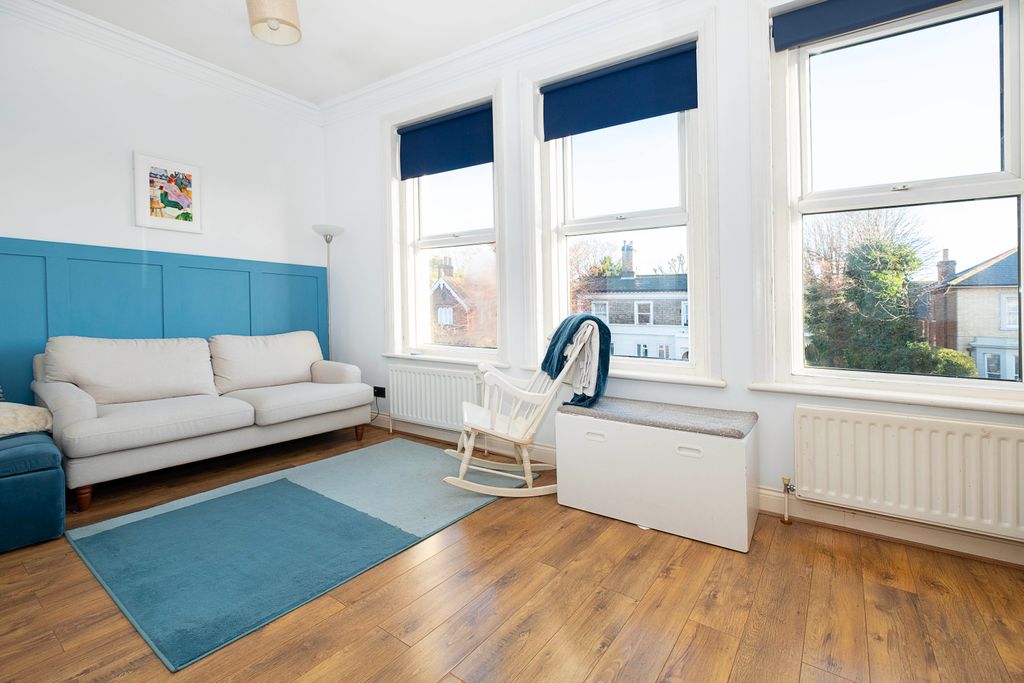 Property photo 3 of 13