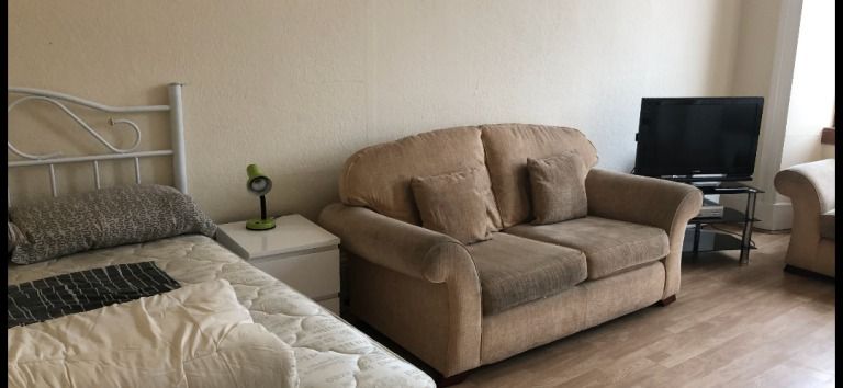 Property photo 2 of 6 Room 1