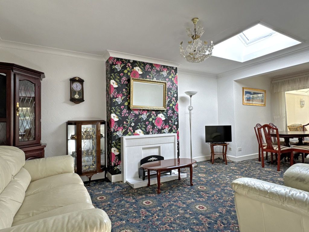 Property photo 2 of 13 Photo 2