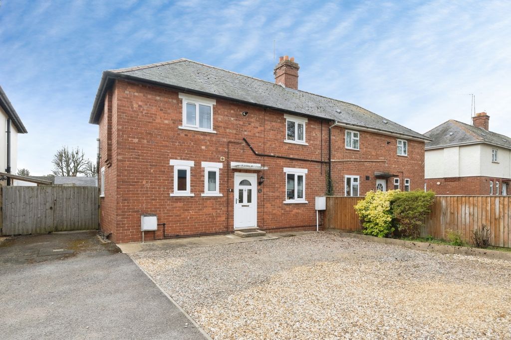 Property photo 1 of 16 Pbox-Img.Jpg