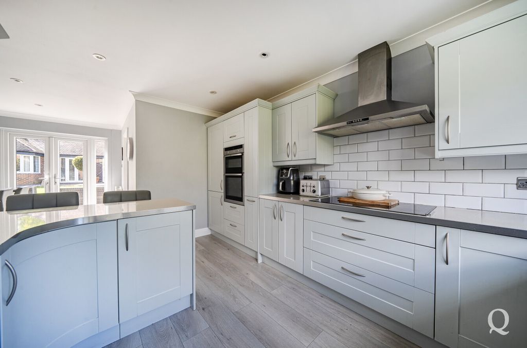 Property photo 2 of 28 Fcd17492-3Aa7-40c...