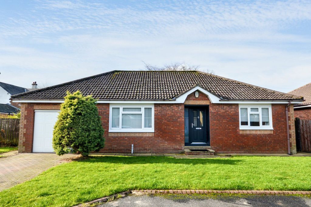 Property photo 1 of 13 Photo 15