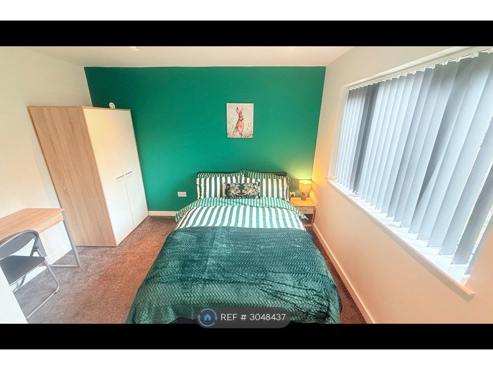 Property photo 3 of 13 Room 2 - Double Room For Single Occupancy