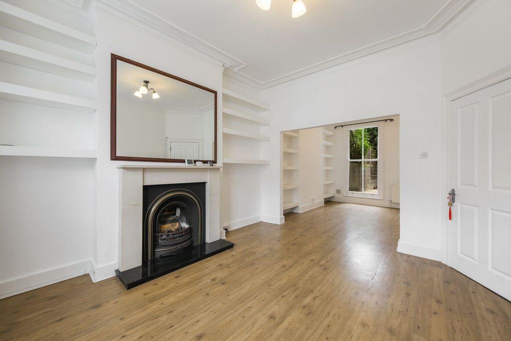 Property photo 1 of 14 18780879 (7).Jpg