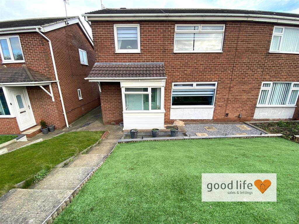 Property photo 2 of 22 20260220_141150403_Ios353Ryhoperoad.Jpg