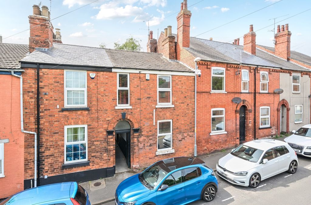 Property photo 1 of 13 1467899-1-6A0F196A86c74