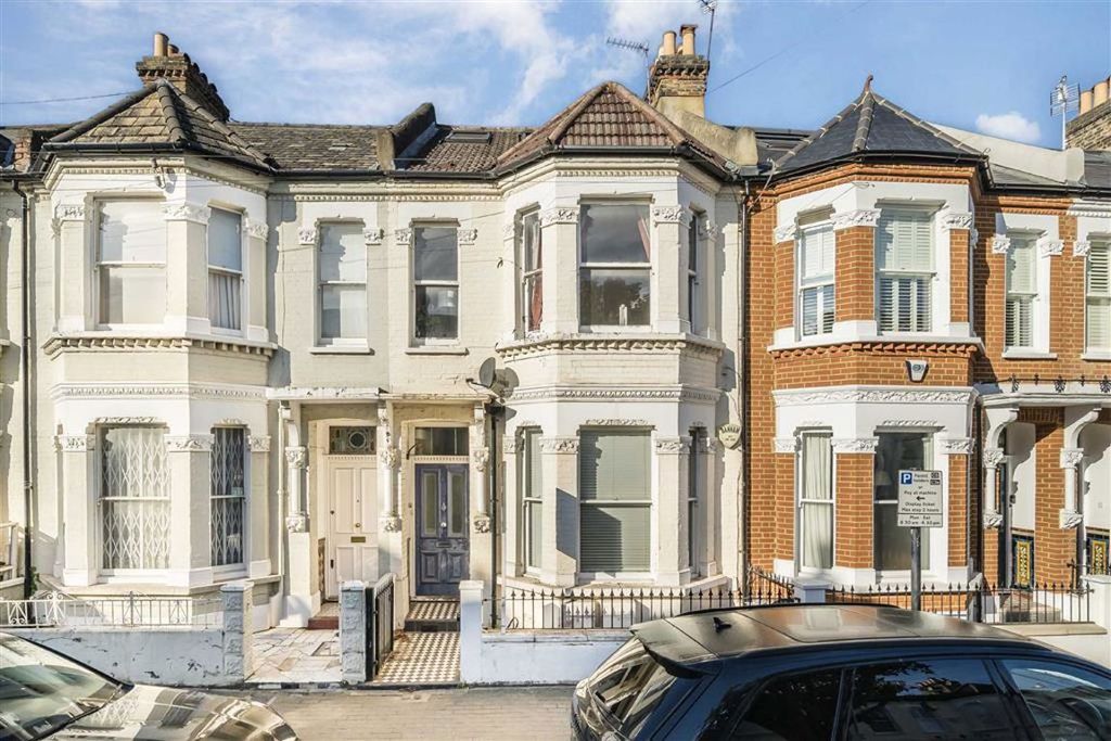 Property photo 1 of 7