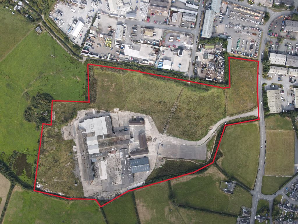 Property photo 2 of 11