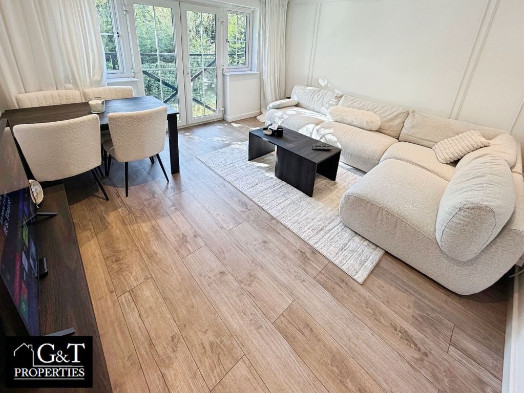 Property photo 1 of 17 Reception Room