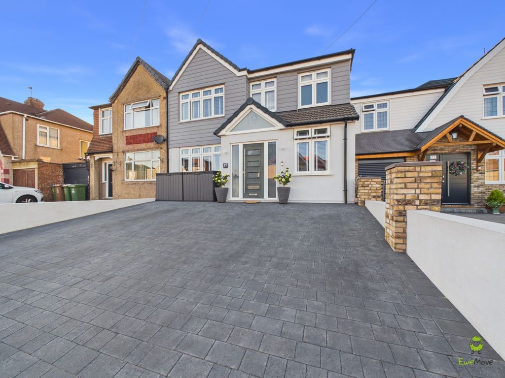 Property photo 2 of 26 Presented By Clinton At Ewemove Bexleyheath And Da