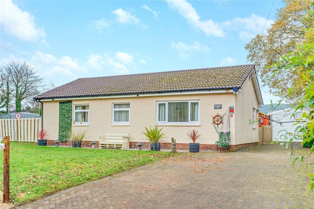 Property photo 1 of 28 Picture No. 01