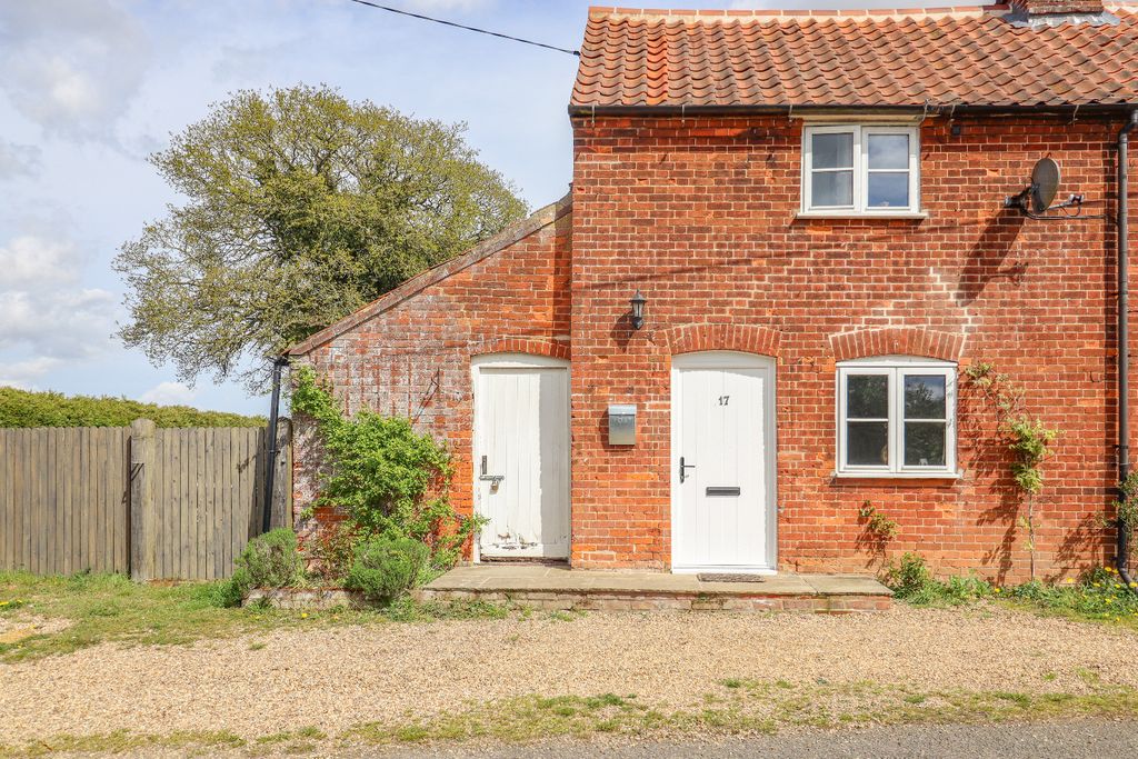 Property photo 2 of 14 4901985
