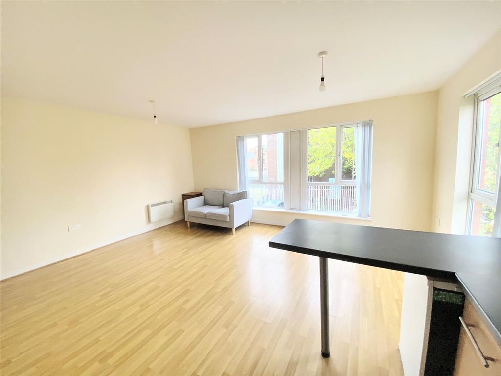 Property photo 3 of 7