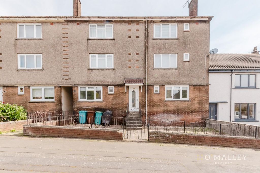 Property photo 1 of 11 External