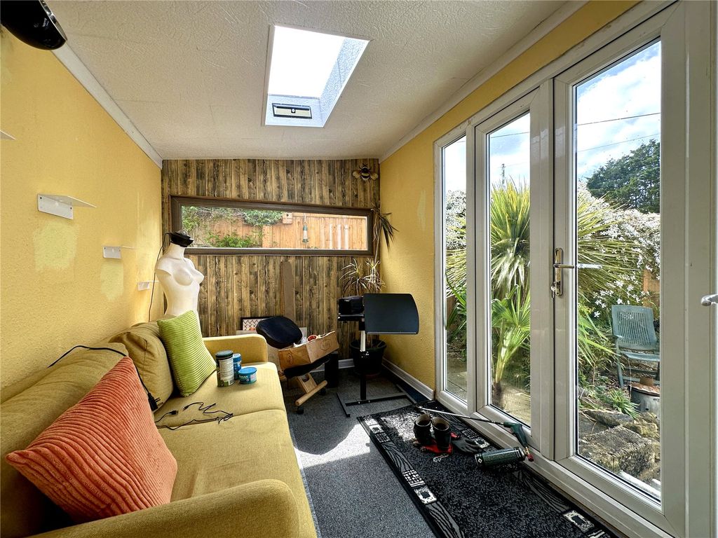 Property photo 2 of 16 Picture No. 07