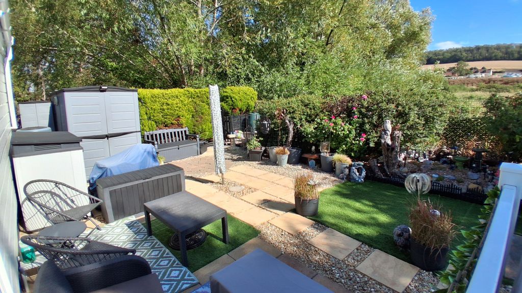 Property photo 2 of 18 20260810_162524