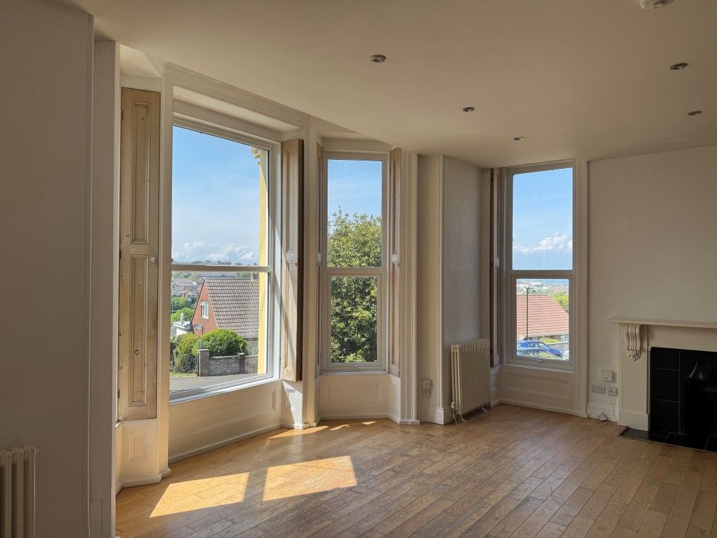 Property photo 3 of 6 Living Room With Sea Views