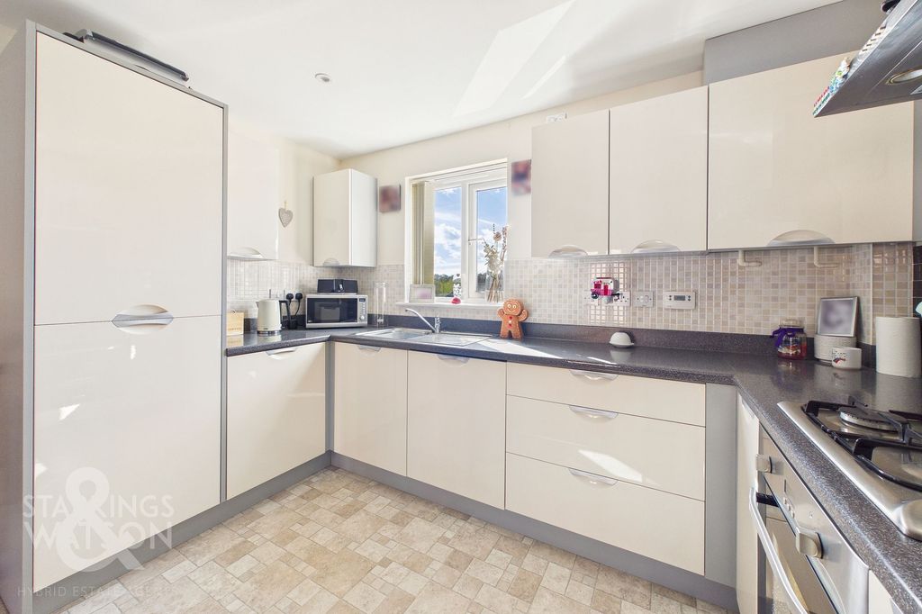 Additional image 8 of 2 bed flat for saleBahram Road, Queens Hills, Norwich NR8