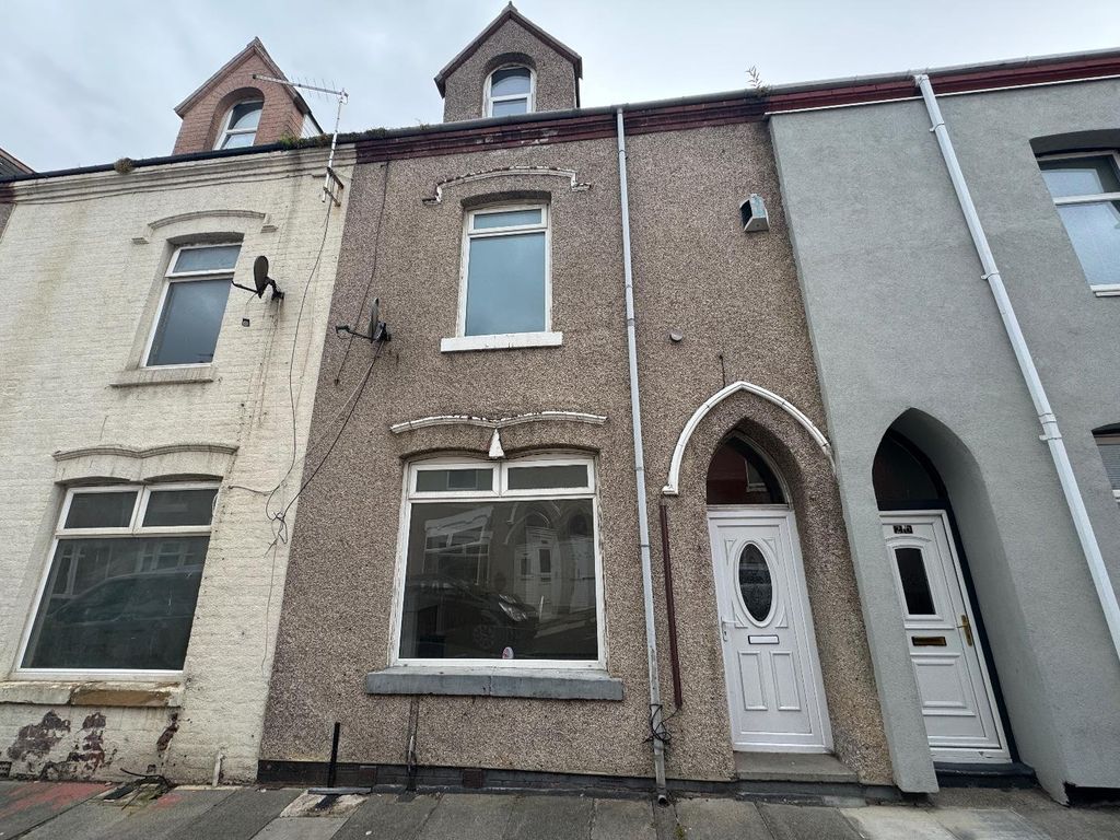 Property photo 1 of 10 Front