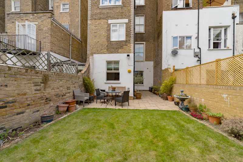 Property photo 2 of 12 Photo 13