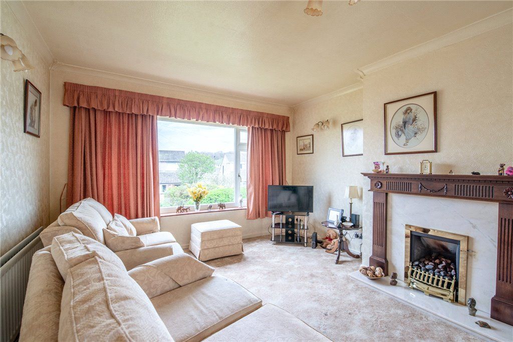 Property photo 2 of 22 Jowett Park Crescent