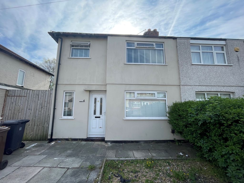Property photo 1 of 2