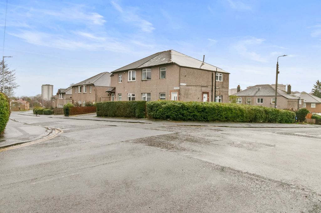 Property photo 1 of 25