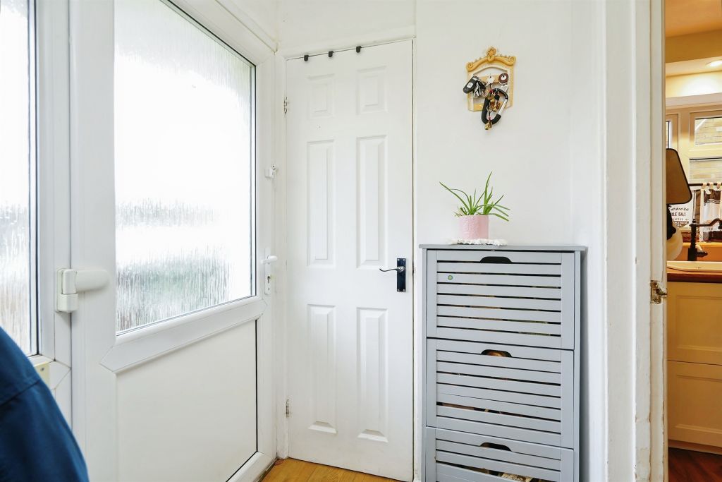 Additional image 9 of 2 bed maisonette for saleMerritt Road, Didcot OX11