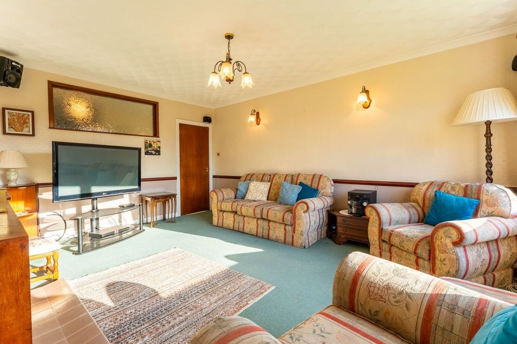 Additional image 6 of 3 bed detached bungalow for saleAvenue Crescent, Abergavenny NP7