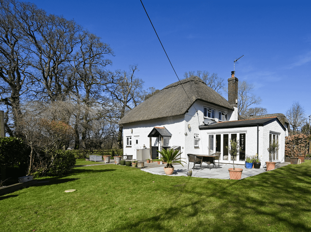 Property photo 1 of 15