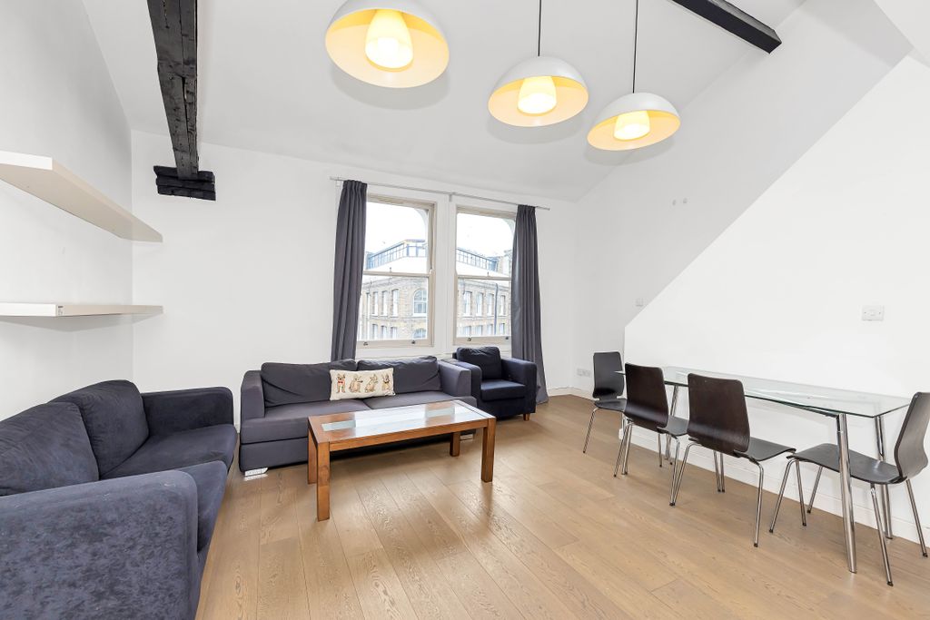 Property photo 2 of 23