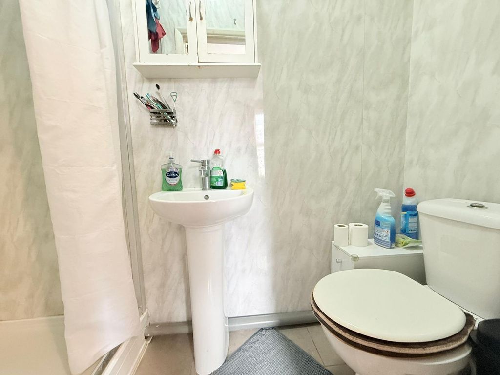 Property photo 3 of 6 Gallery