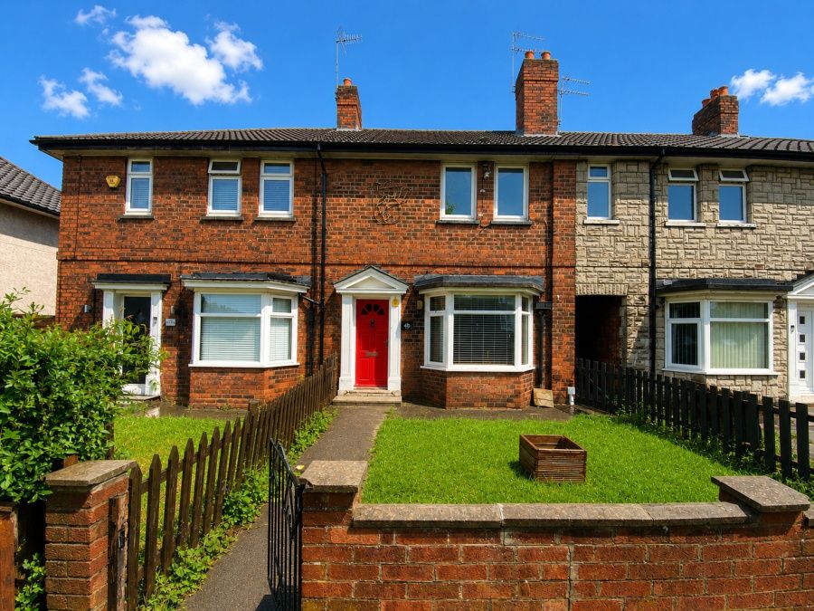 Property photo 1 of 2