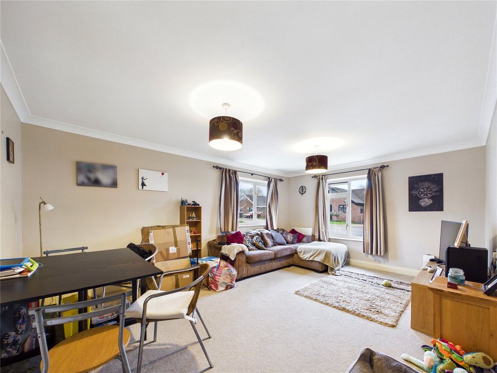 Property photo 2 of 11 Picture No. 10