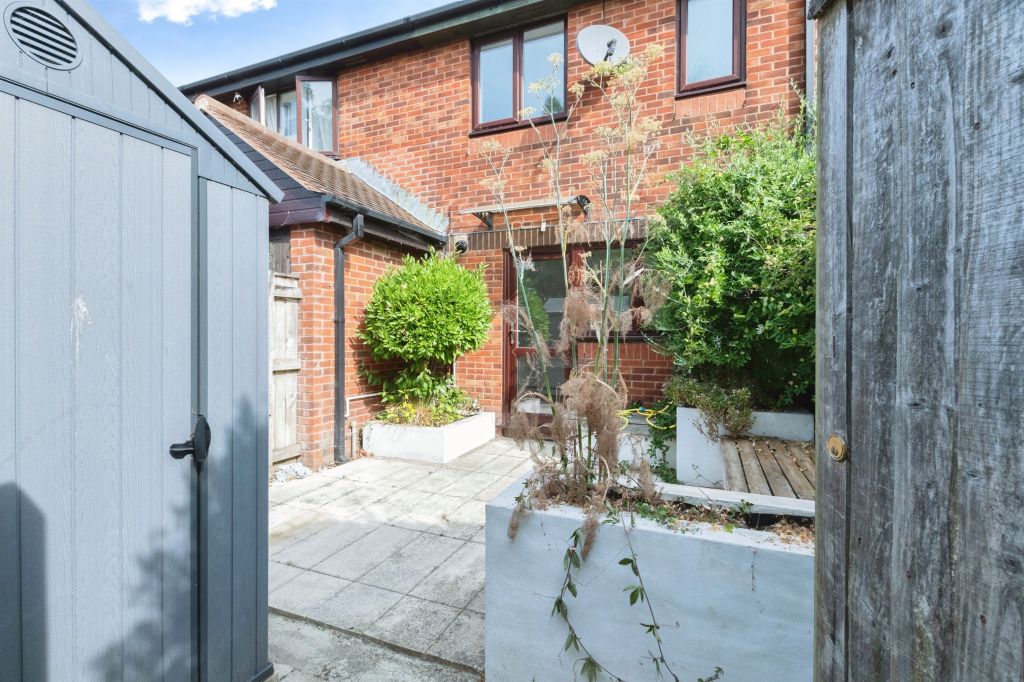 Property photo 3 of 16