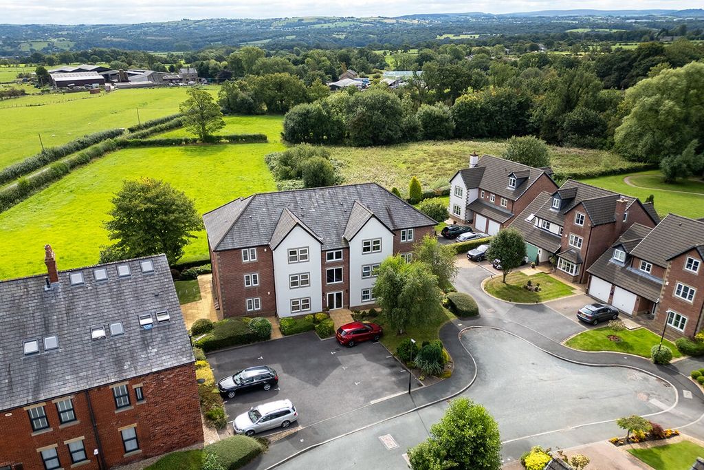 Property photo 1 of 20 4397991