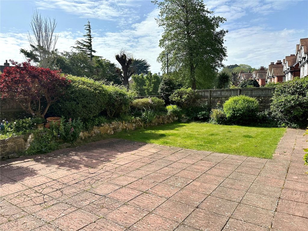 Property photo 3 of 20 Picture No. 32