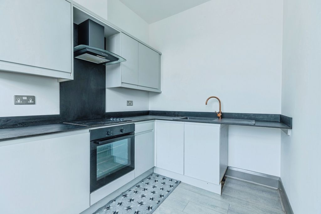 Additional image 4 of 14 bed flat for salePeter House, Peter Street, Chorley PR7