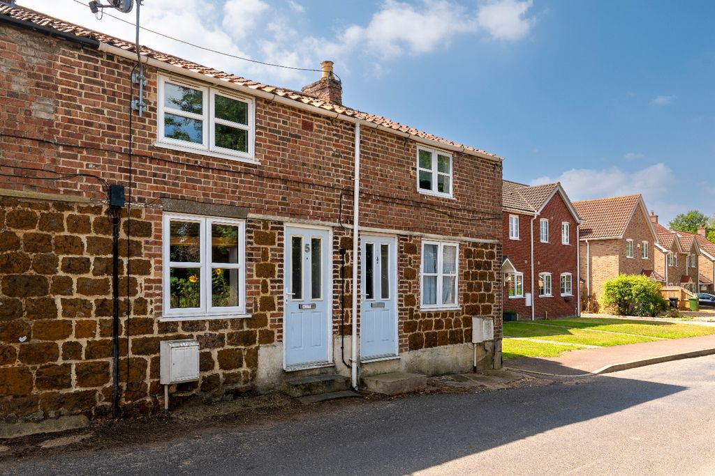 Property photo 1 of 17 4161541