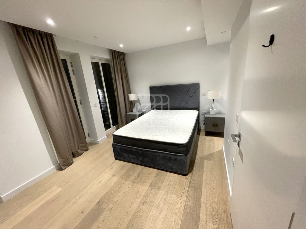 Property photo 2 of 12 Gallery