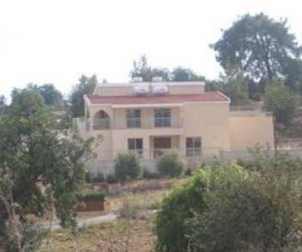 Property photo 1 of 20