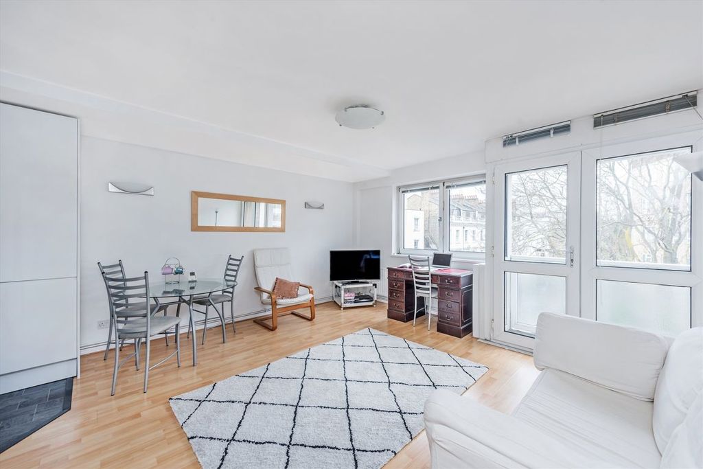 Property photo 1 of 5