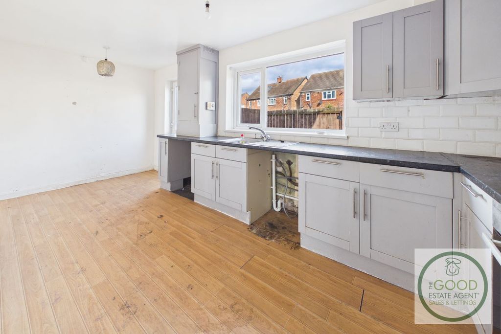 Property photo 3 of 10 Image 3