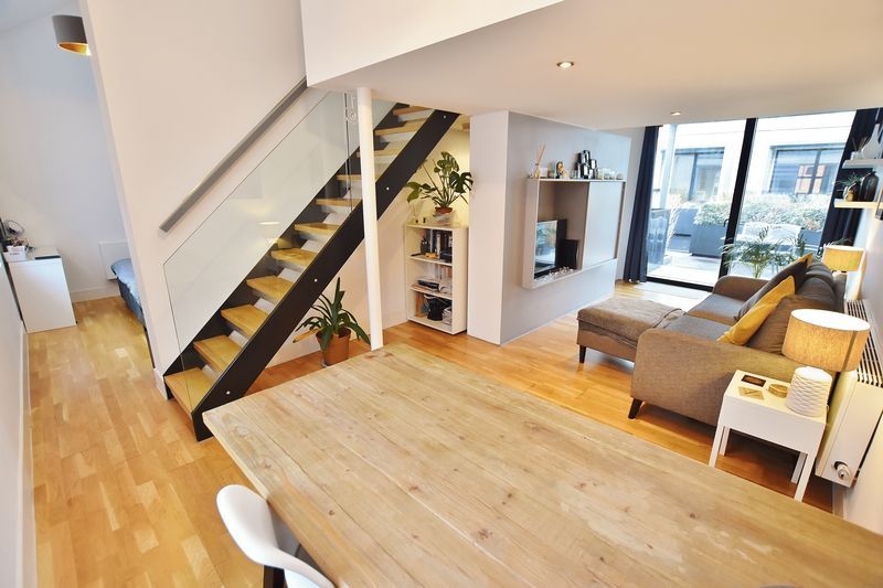 Property photo 1 of 10 Photo 3