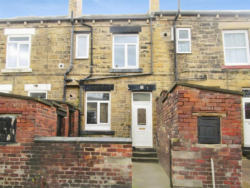 Property photo 3 of 14