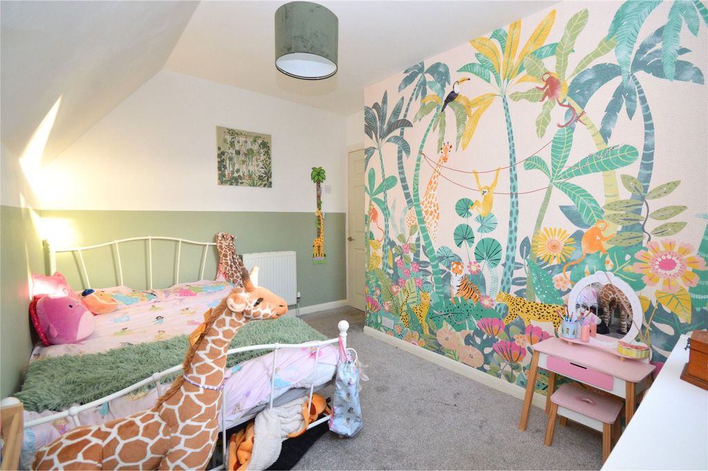 Property photo 3 of 13 3 - Picture No. 05