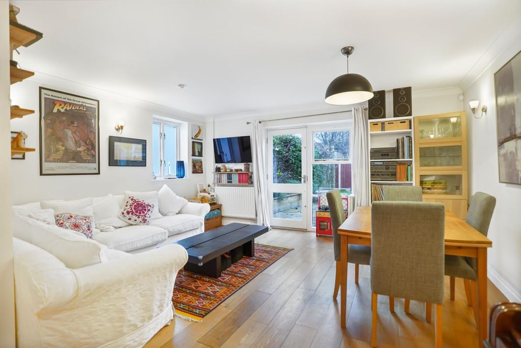 Property photo 2 of 11 Dsc06604.Jpg