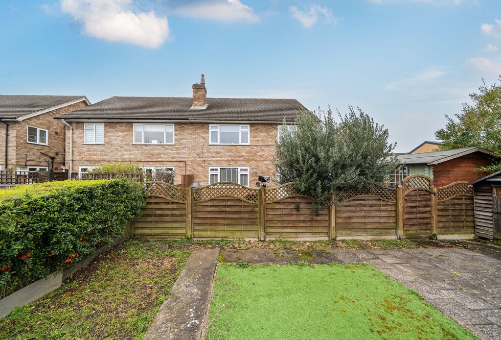 Property photo 2 of 18 Picture 2