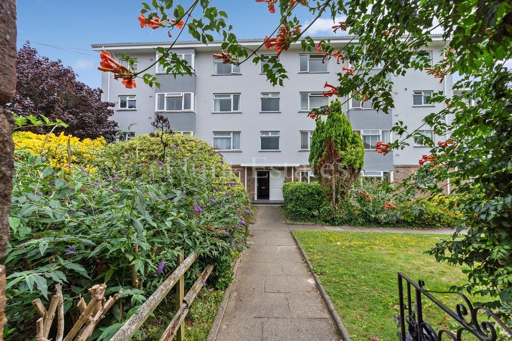 Property photo 2 of 12 Not Specified